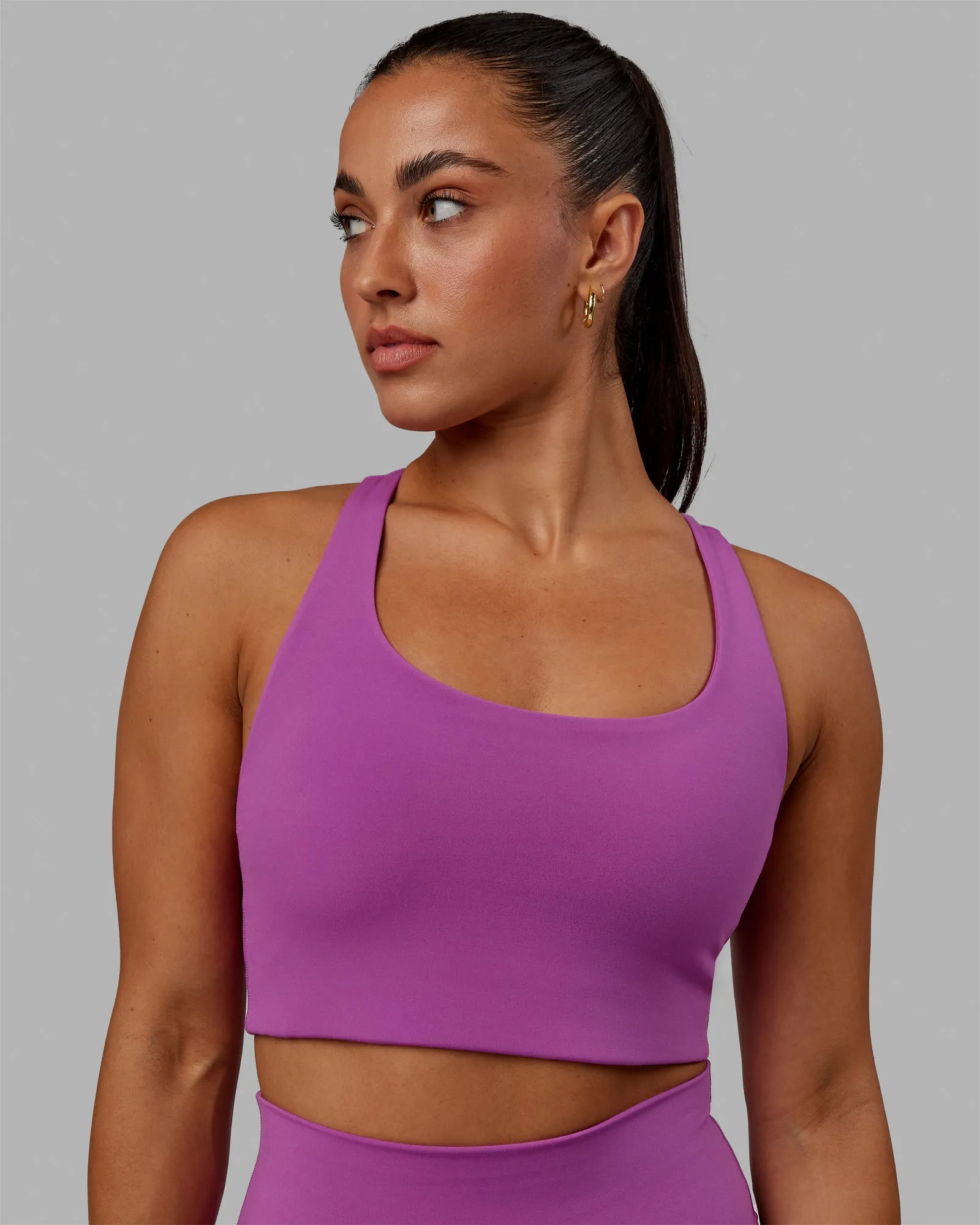 Ace Long Line Bra - Hyper Violet Personalized seams Elastic cuffs seams