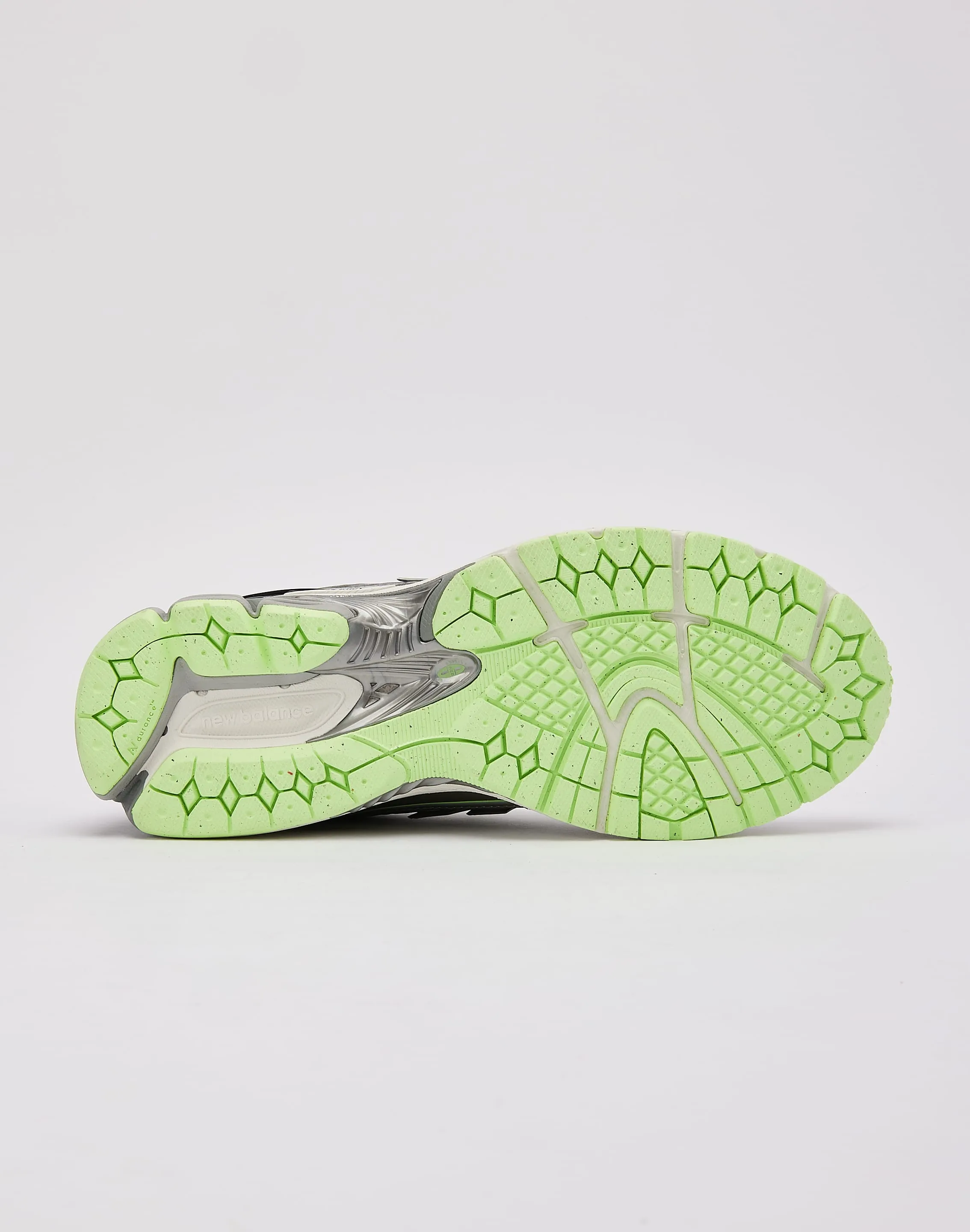 individual - sports running with a lace - up closure New Balance 1906R