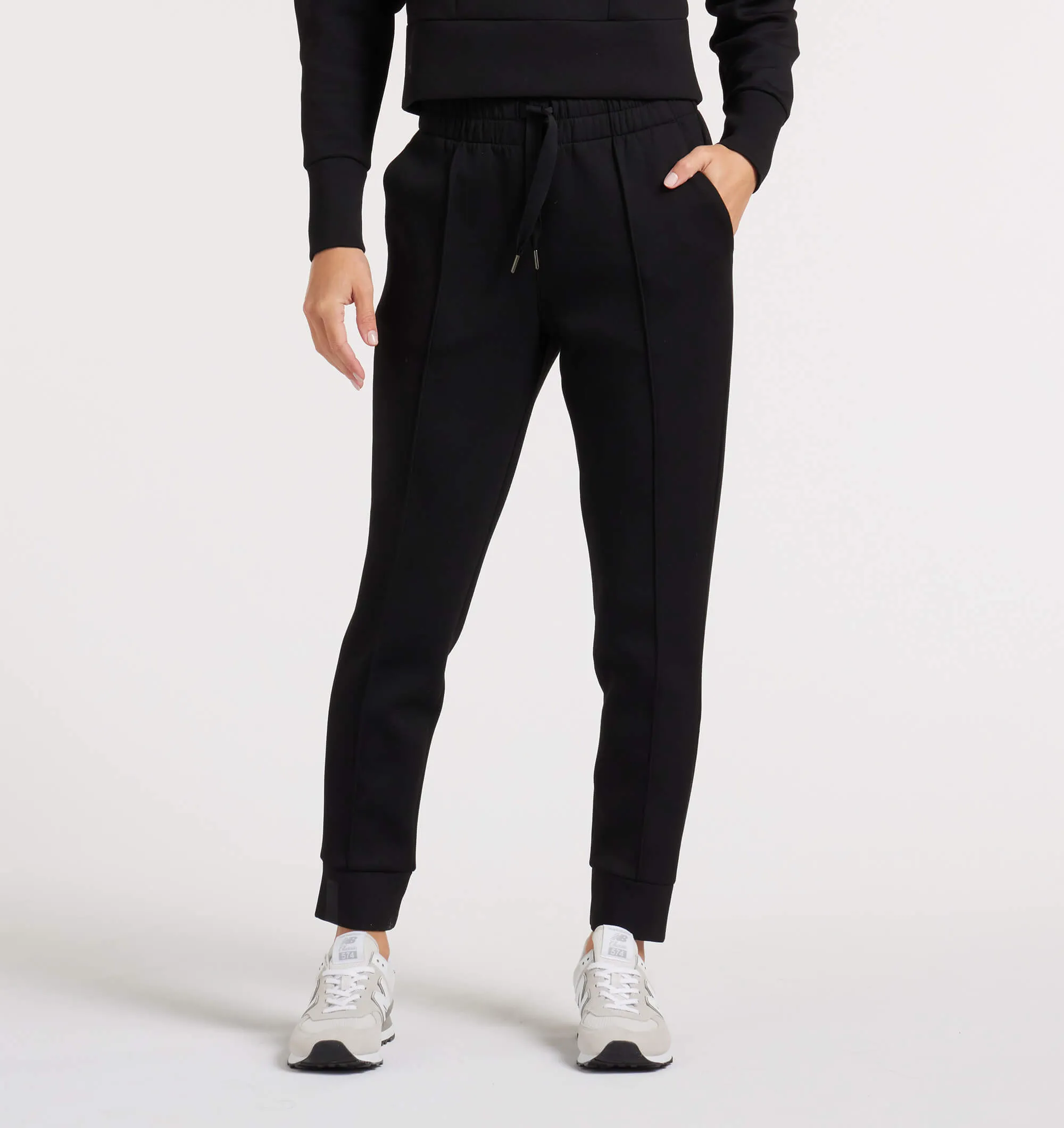LuxBreak Sweat Jogger Tapered Leg Opening VentilatedCuffs