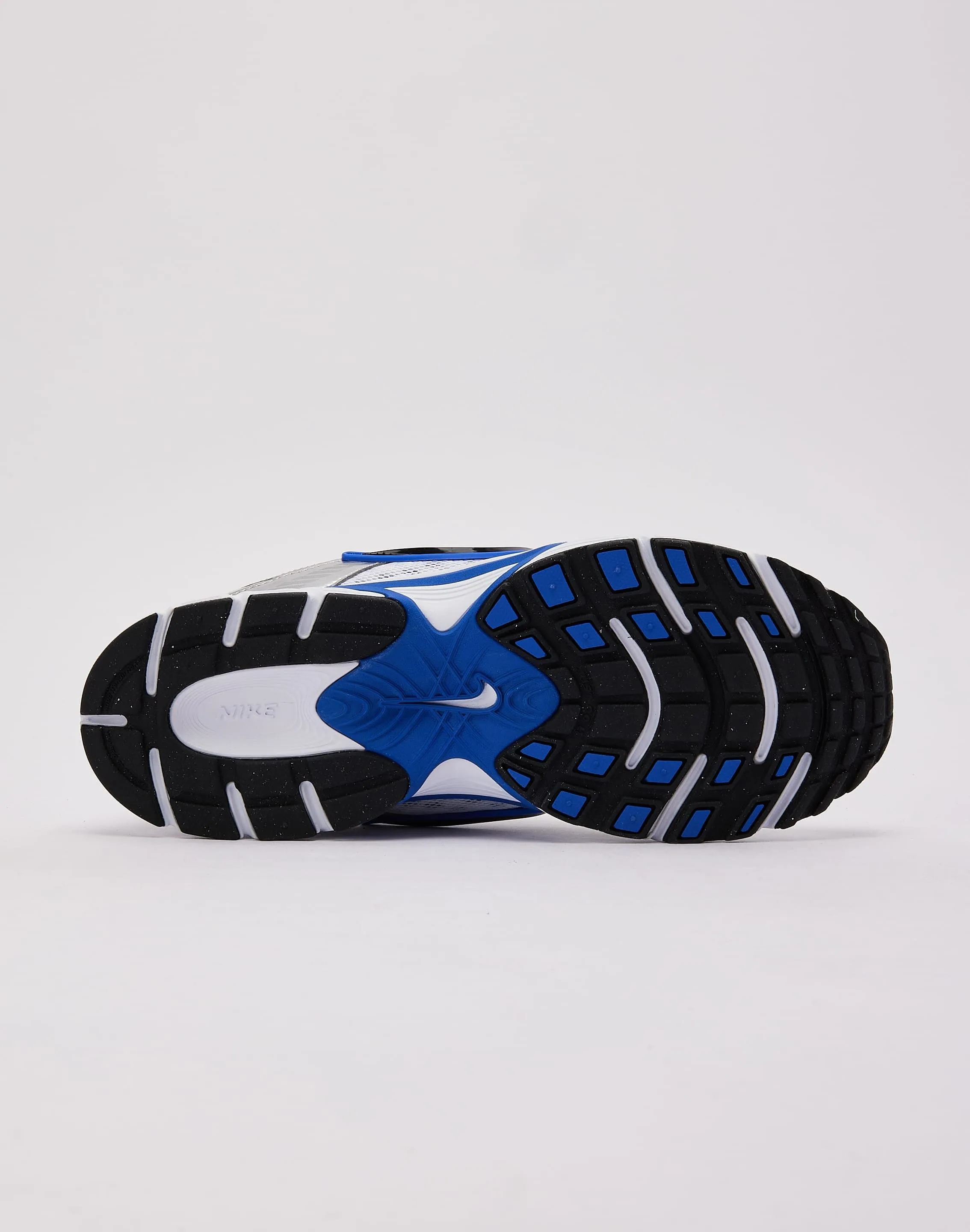 Nike V5 RNR Airflow Ventilation Ports thick - sole shoes