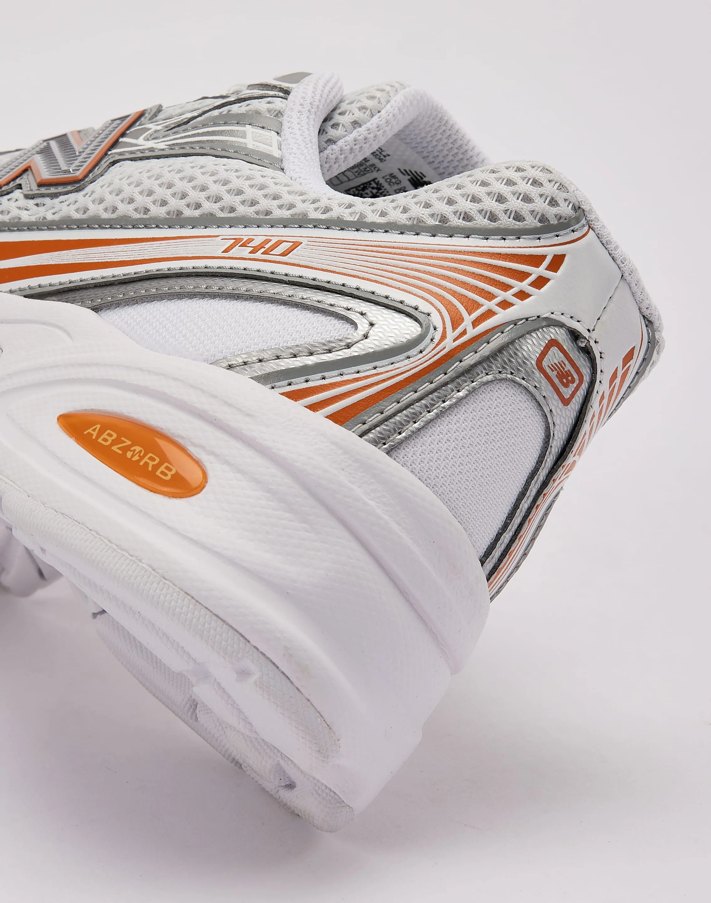 New Balance 740 logo - laced shoes