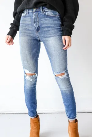 Timeless Outfit Delilah Distressed Skinny Jeans