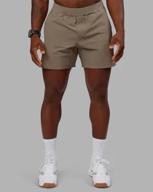 Lift 6" Short - Greige Quick Wear UV Protection