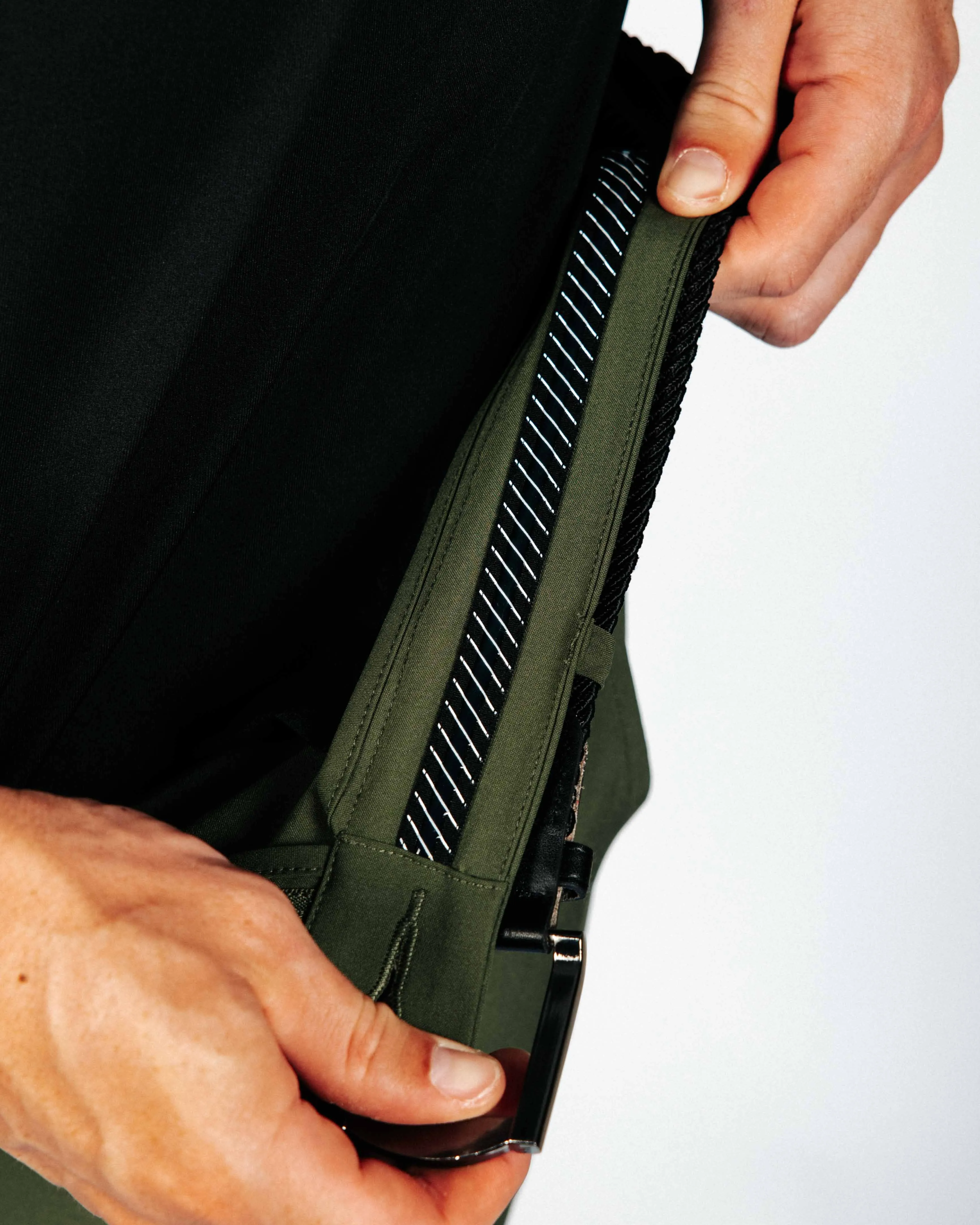Versatile Foot Support Men's Olive Golf Jogger