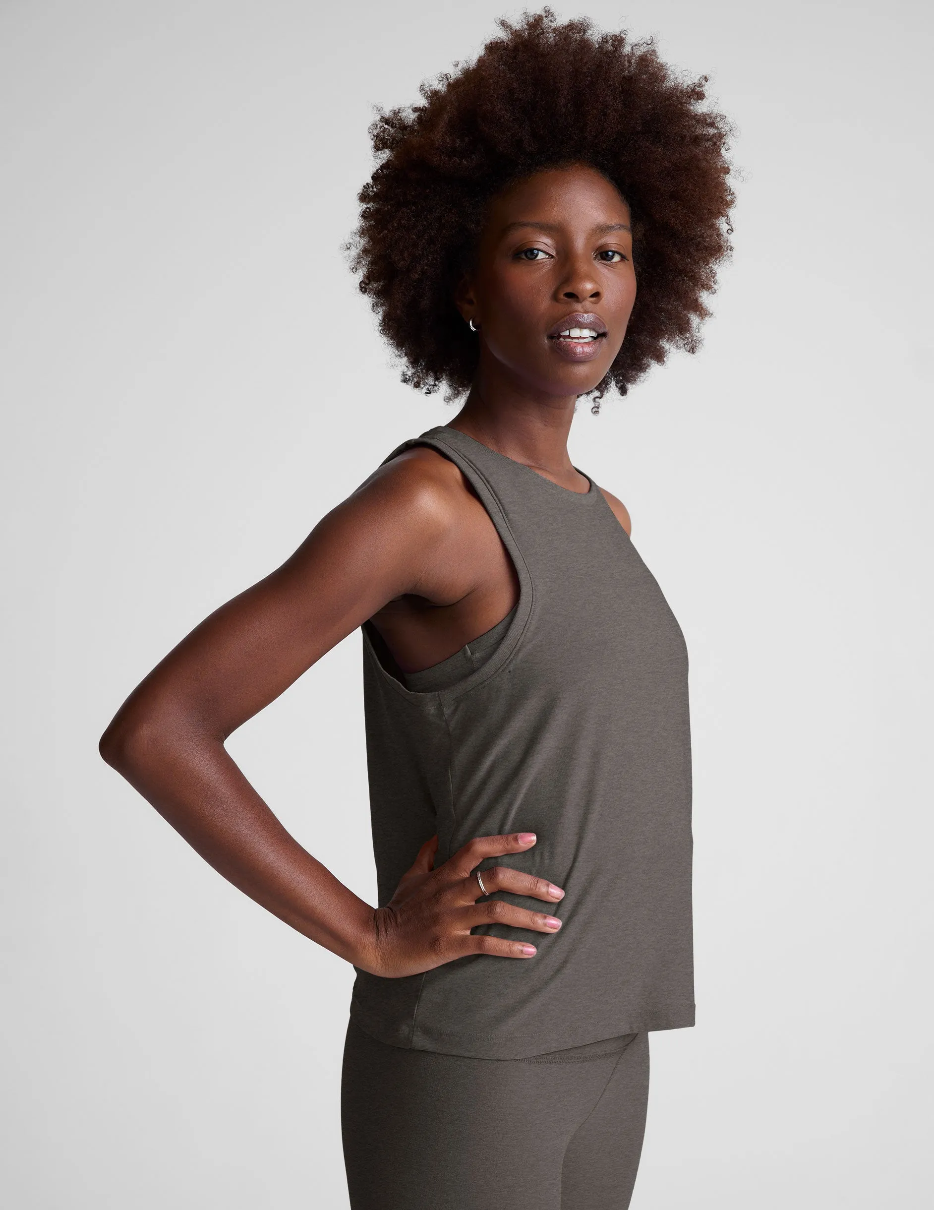 Featherweight Rebalance Tank FadeResistant Color