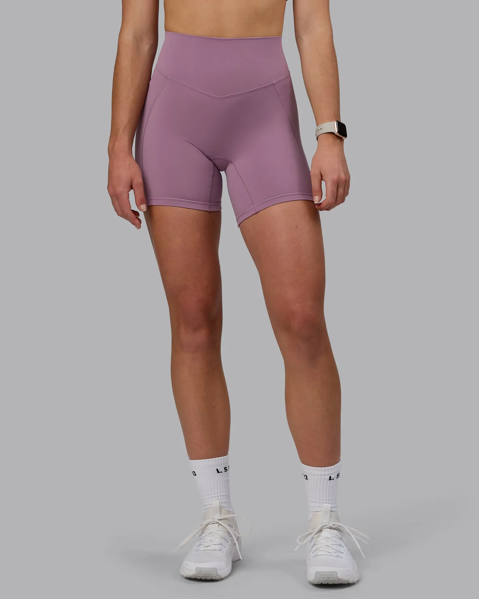 Motion Support Blaze Ultra High-Rise 6" Short - Grape