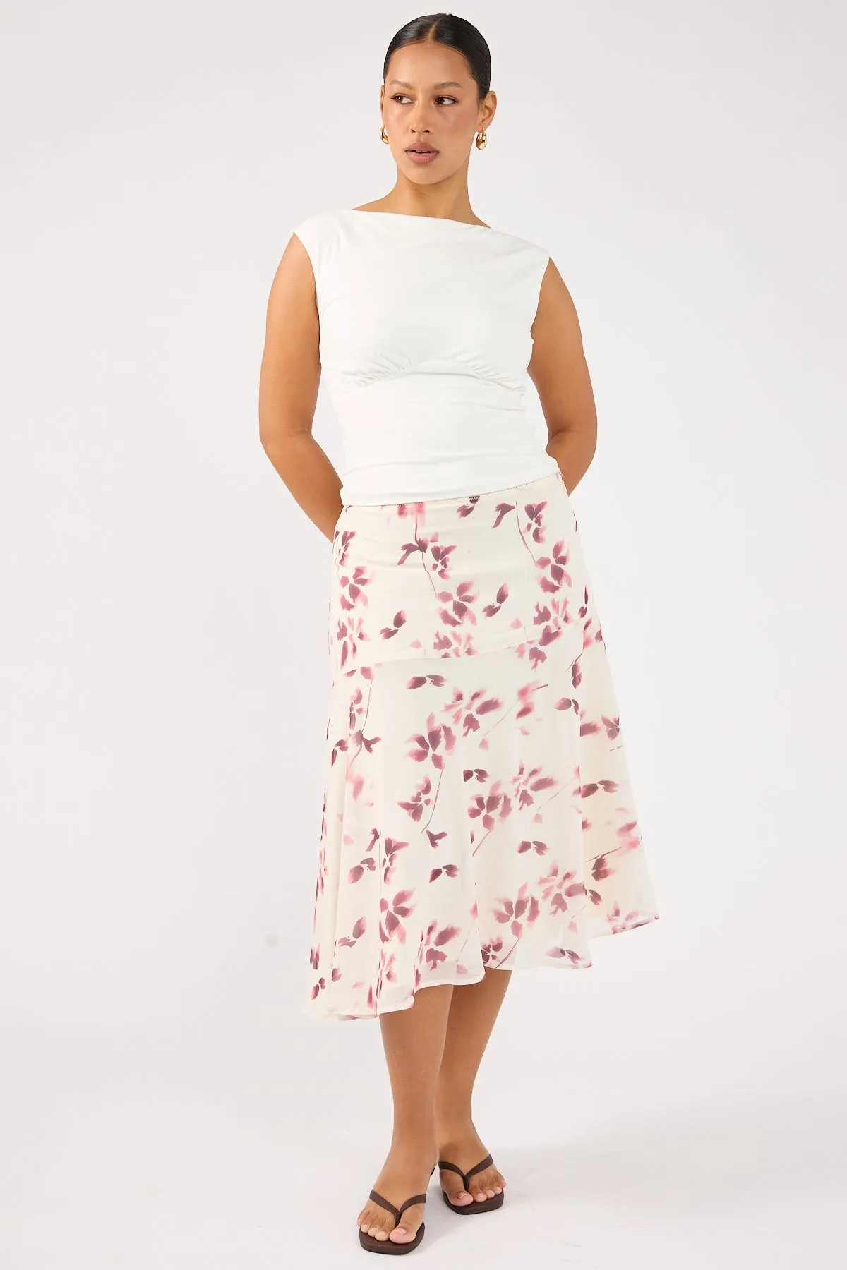 Tiered hem Fresh Look Perfect Stranger Charlotte Asym Midi Skirt Burgundy Print