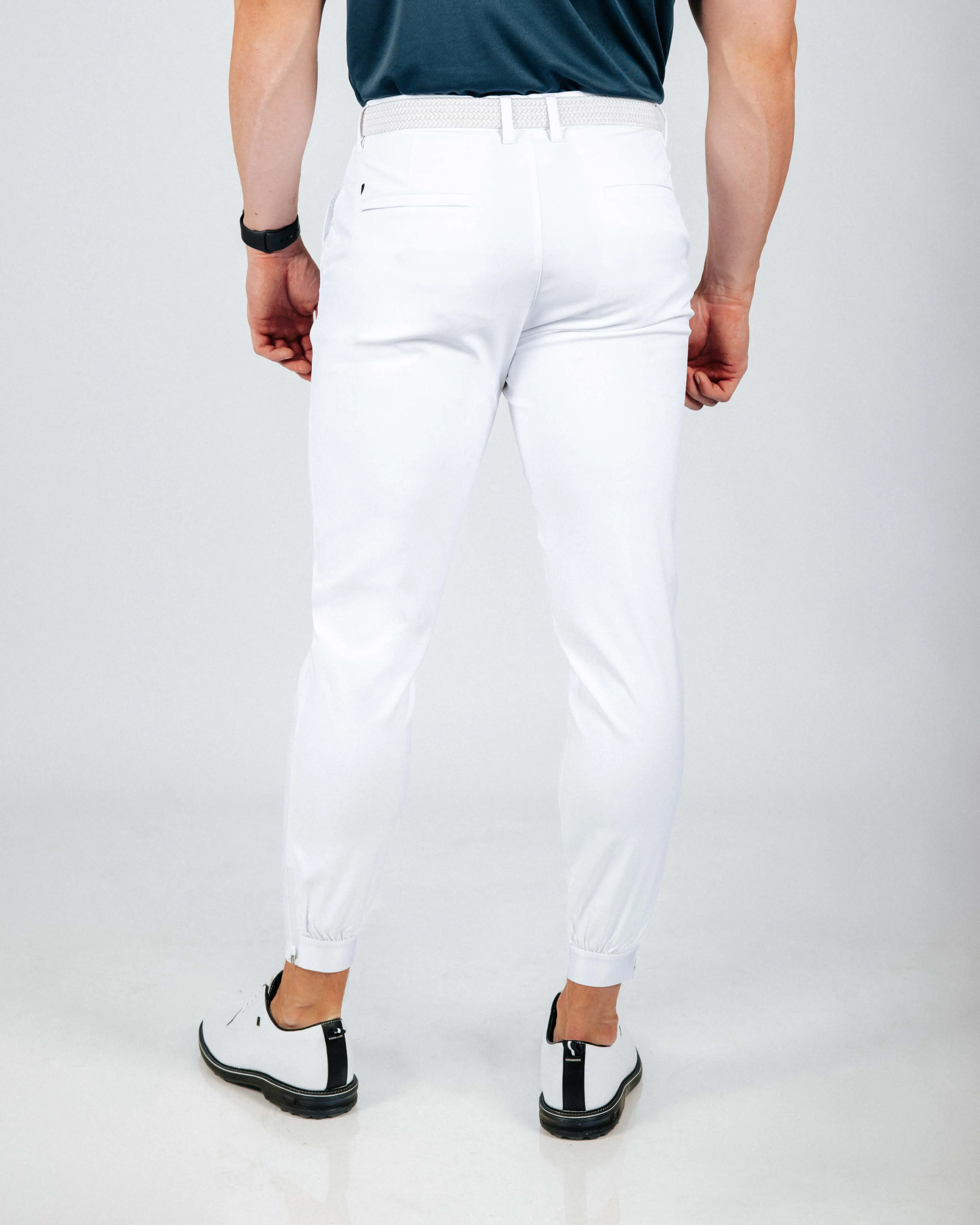 Relaxed Wear Men's White Golf Jogger