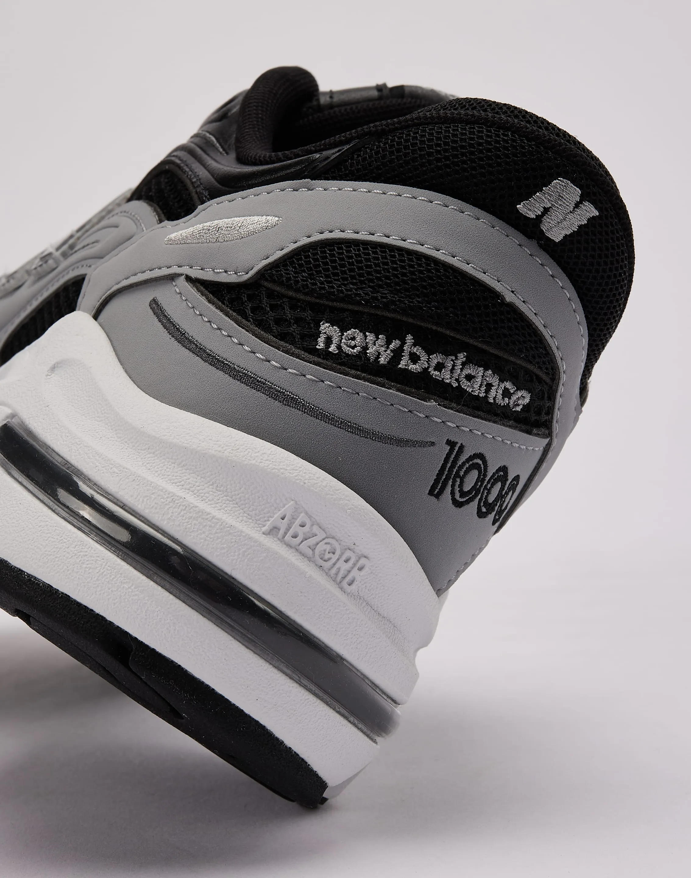New Balance 1000 Foot Recovery glossy - finish - design shoes
