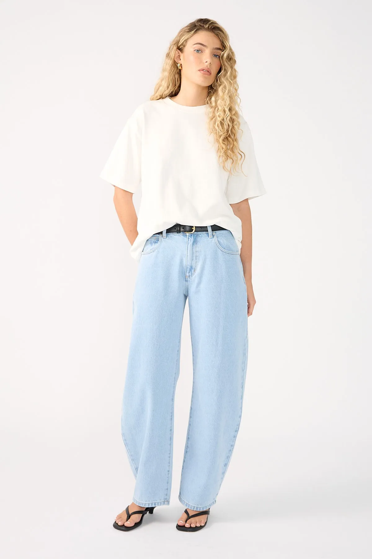 Everyday Favorite Abrand 95 Barrel Jean Kendall