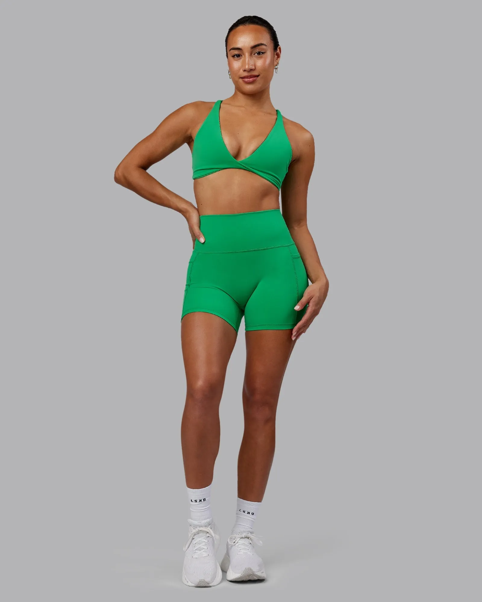 Bright Hues Fusion Ultra High-Rise 4" Short Pockets - Impact Green
