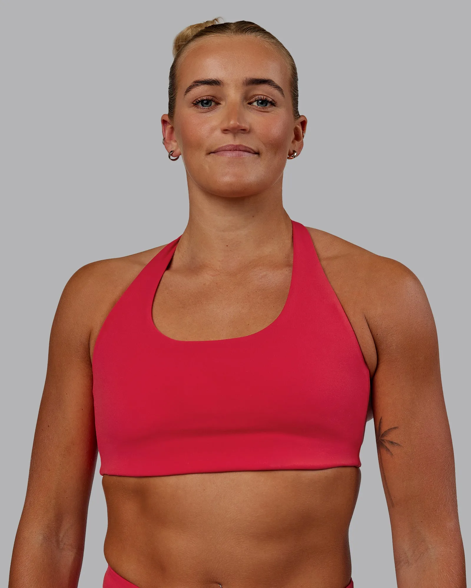 Workout Challenger Sports Bra - Scarlet