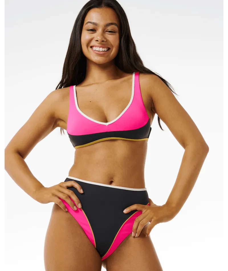 Ultraviolet Barrier Must-Have Item Rip Curl Hibiscus Heat Splice Crop Top-Washed Black