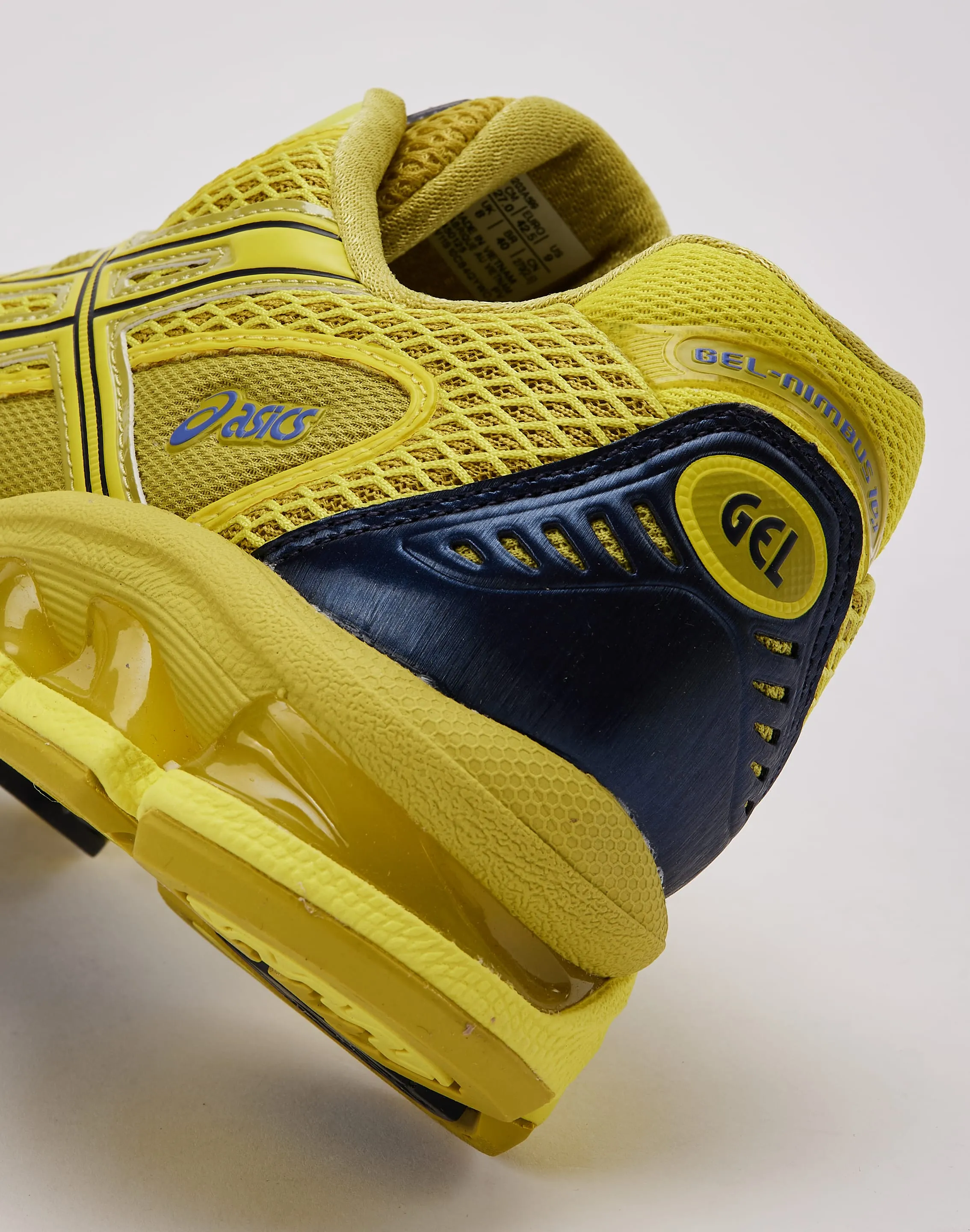 symmetrical shoes running for self - discovery Asics GEL-NIMBUS 10.1