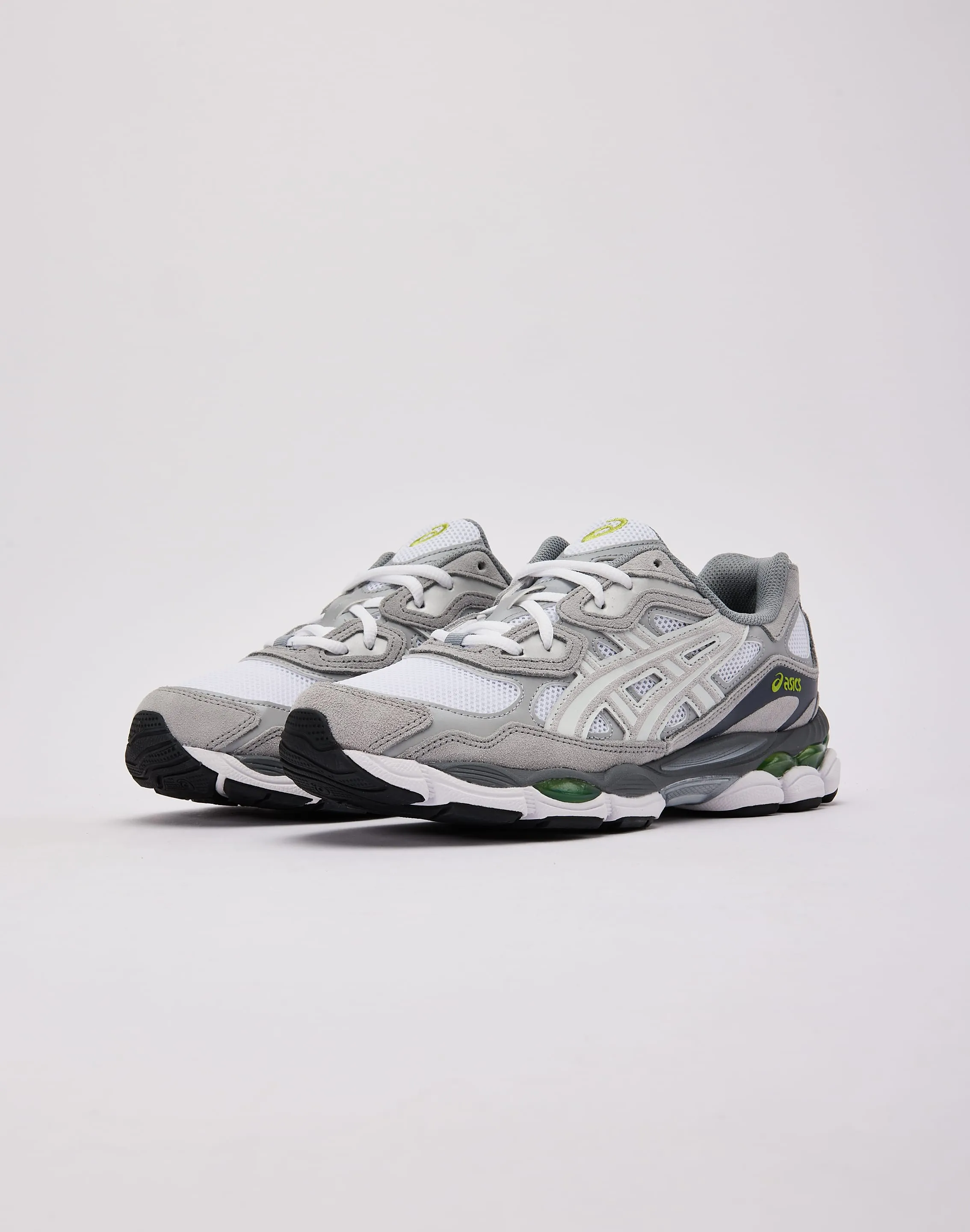 Gusseted Tongue Asics GEL-NYC