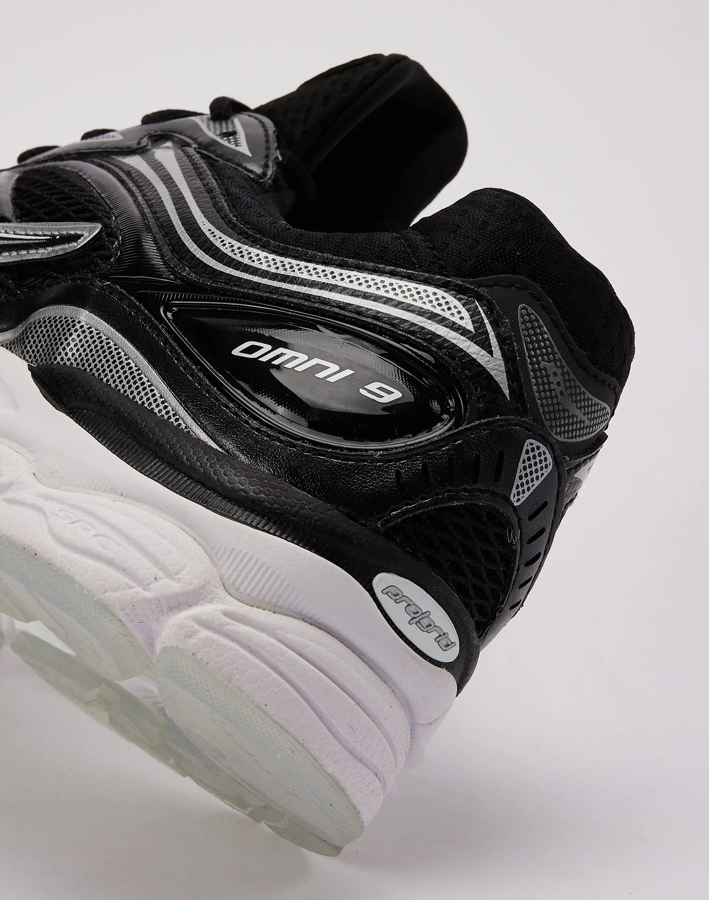 running shoes for sprinters Personalized Fit Saucony ProGrid Omni 9
