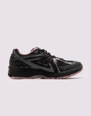 New Balance 1906R velvet - finish - design shoes running with a molded insole