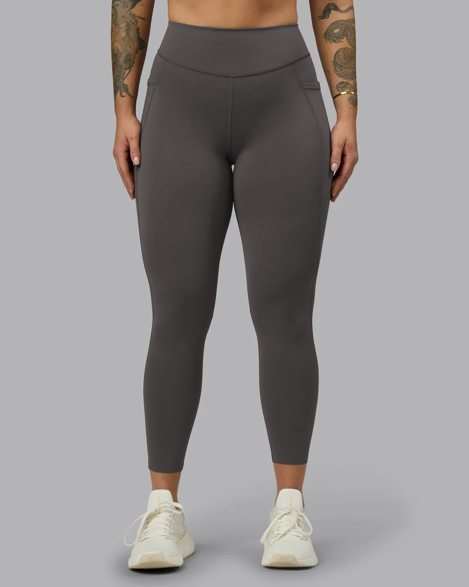 Elite High-Rise 7/8 Legging Pockets - Dark Storm Chic Comfort Wear Athletic Comfort Wear