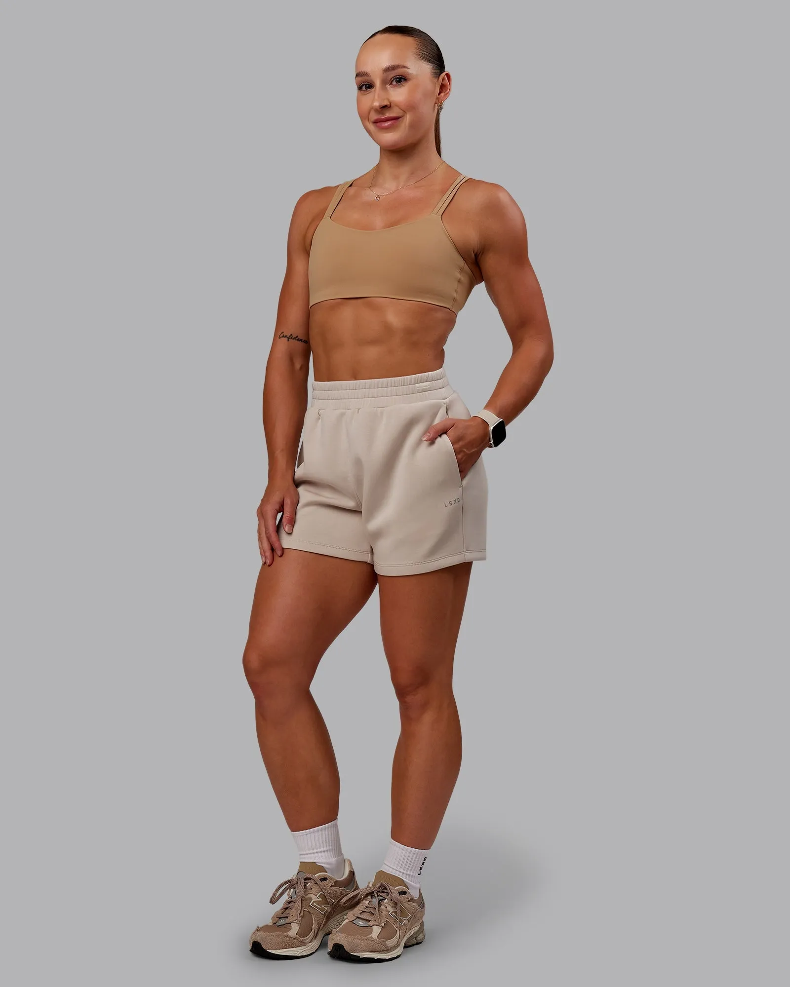 Strength training Blind stitching seams Vantage Sports Bra - Warm Smoke