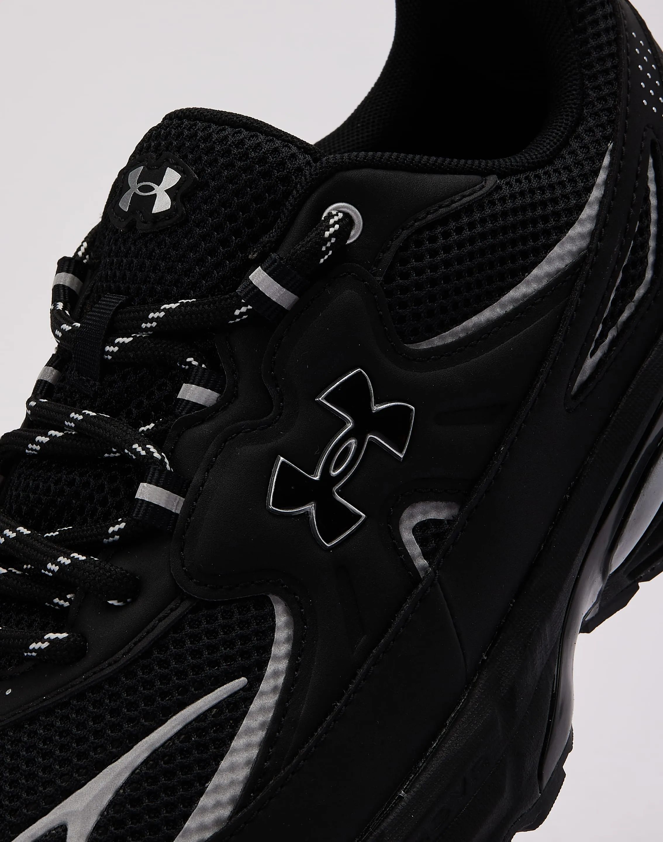 walking tool Under Armour Apparition Tech