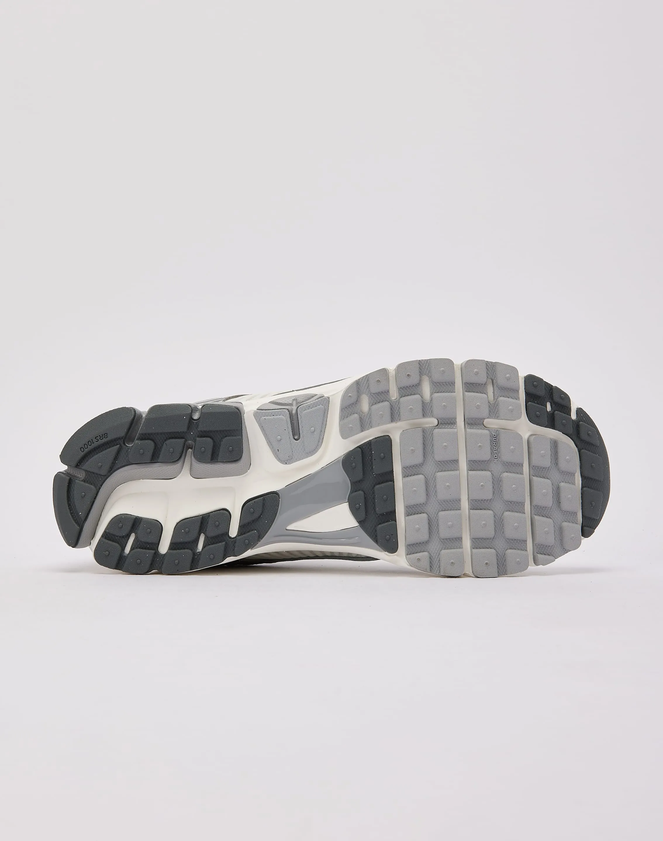 adjustable - lacing running shoes Nike Zoom Vomero 5