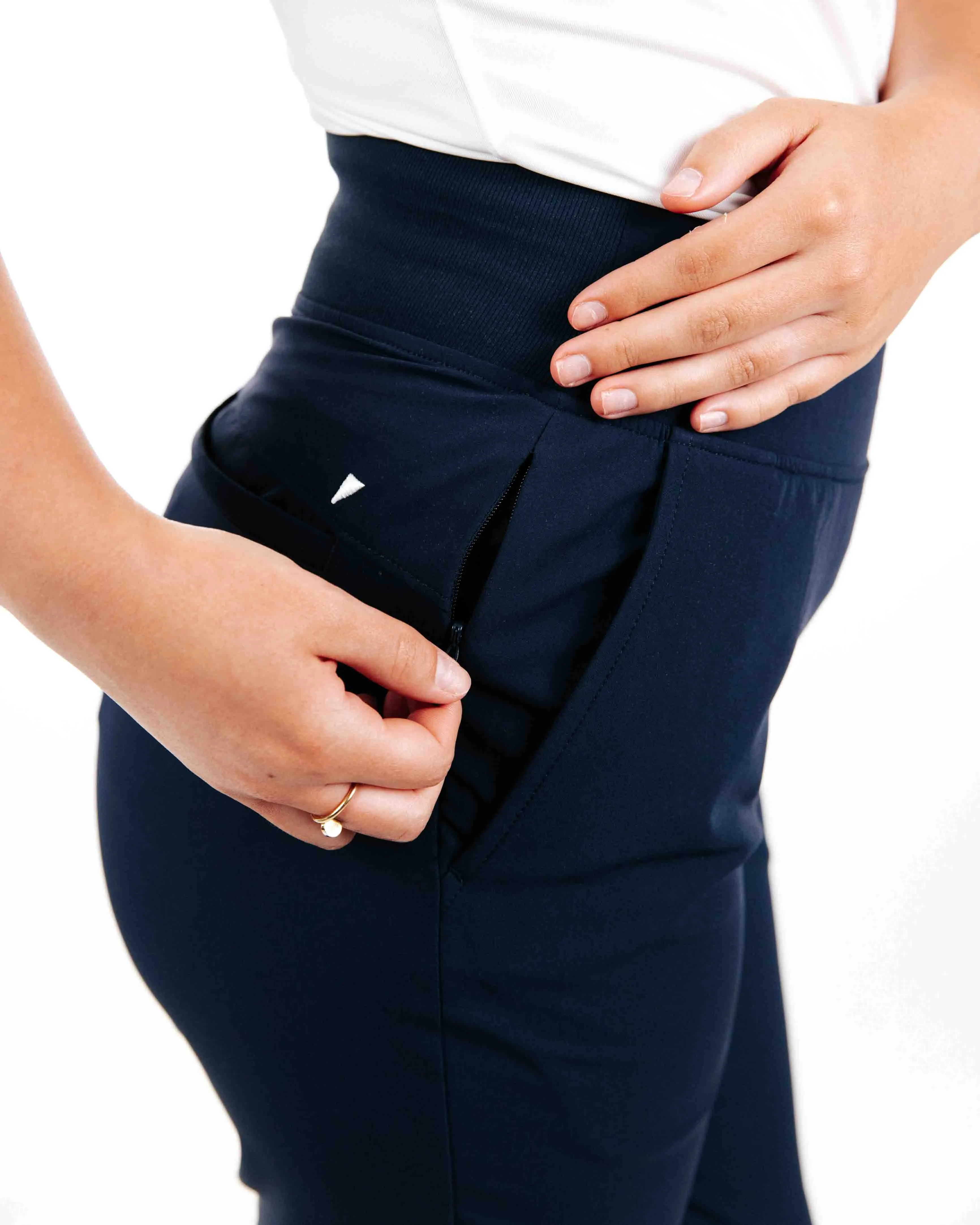 Women's Navy Jogger Moisture wicking Multi DirectionalFlex