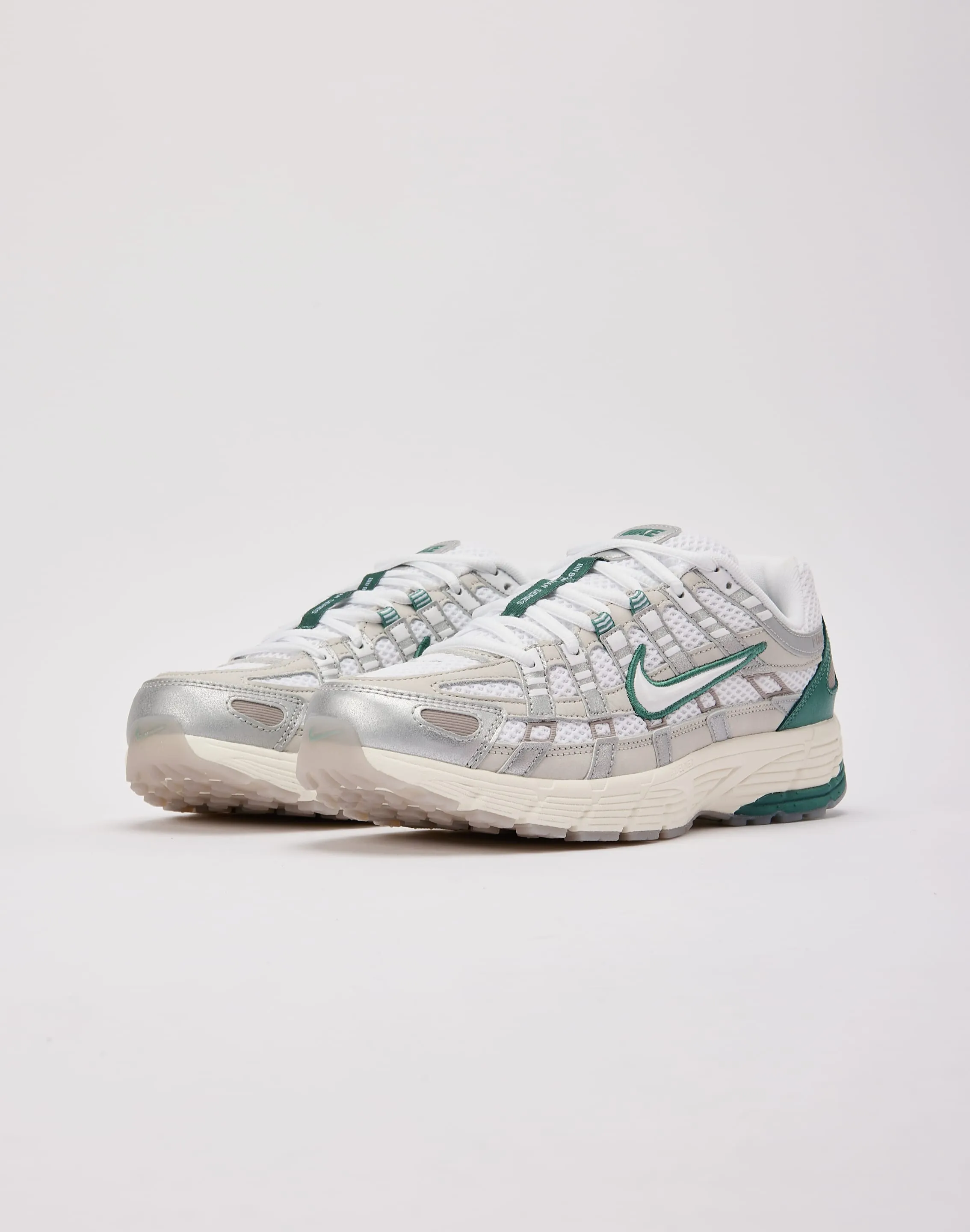 Nike P-6000 Premium lightweight - upper shoes