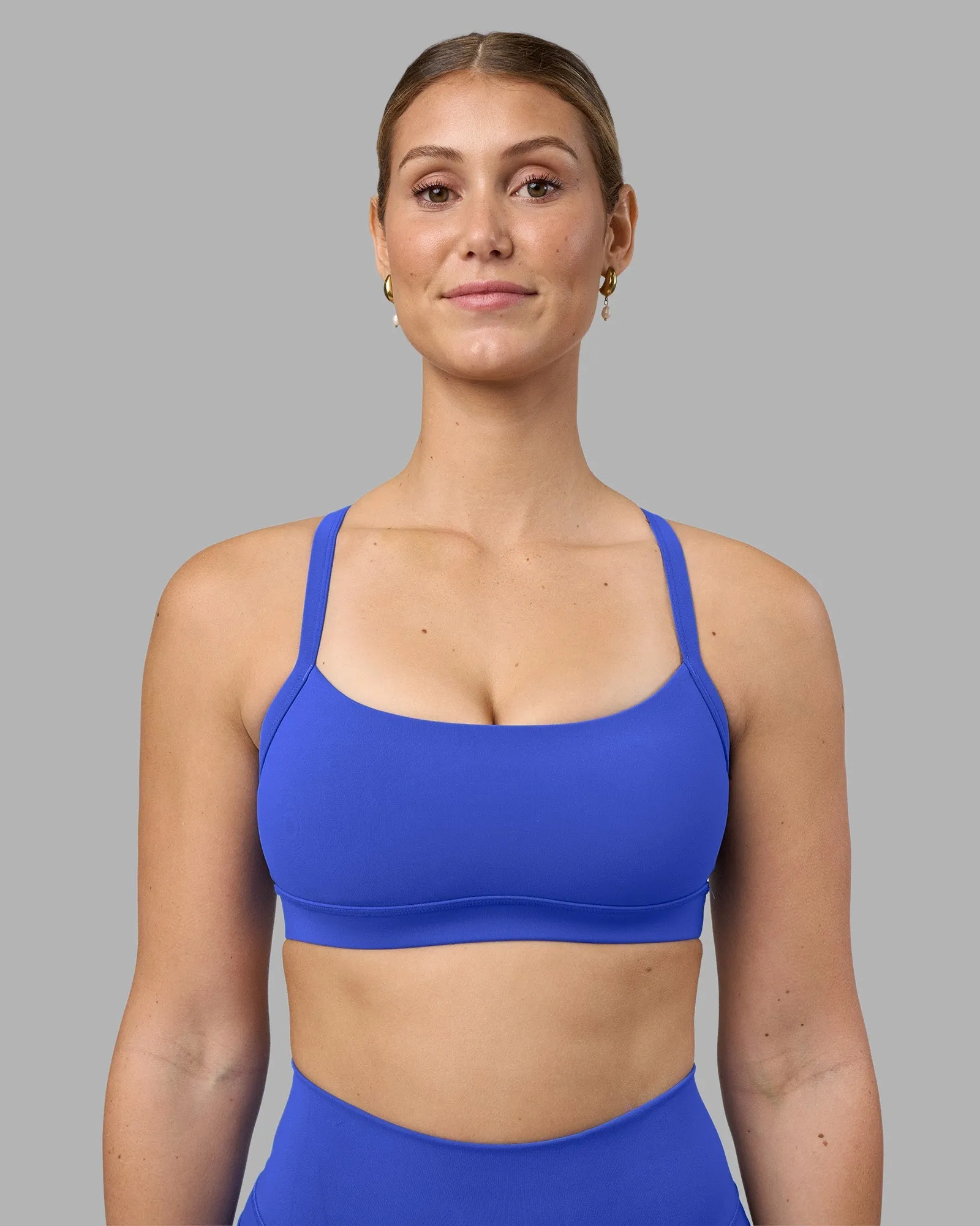 Momentum Sports Bra - Power Cobalt Invisible stitching Athletic Wear