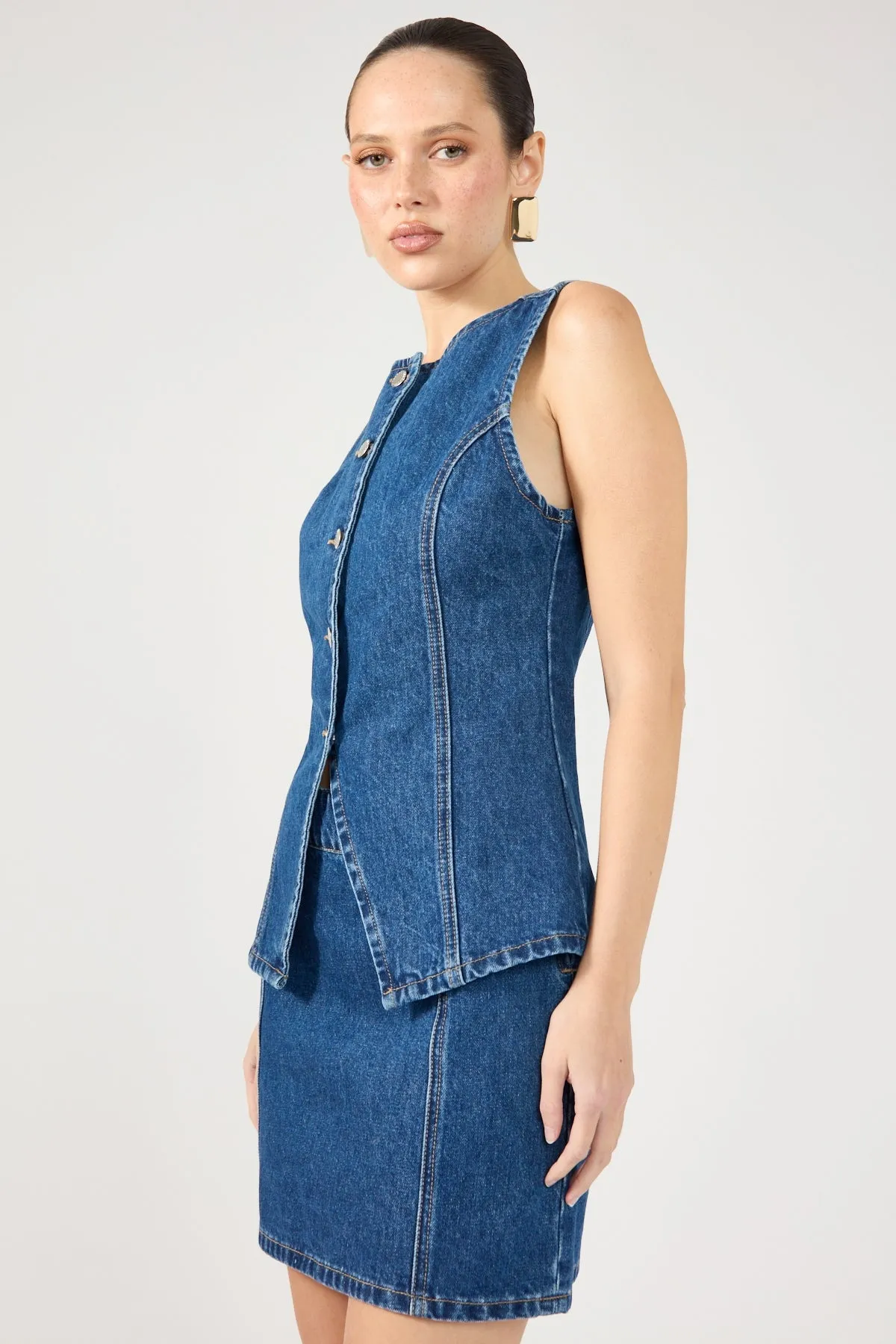 Wrinkle Resistant Finish Sophisticated Casual Perfect Stranger Mika Denim Mini Skirt Mid Blue Denim