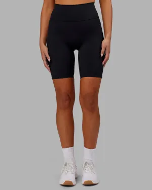 Fusion Ultra High-Rise 9" Short Pockets - Black Outdoor Ready Exclusive item