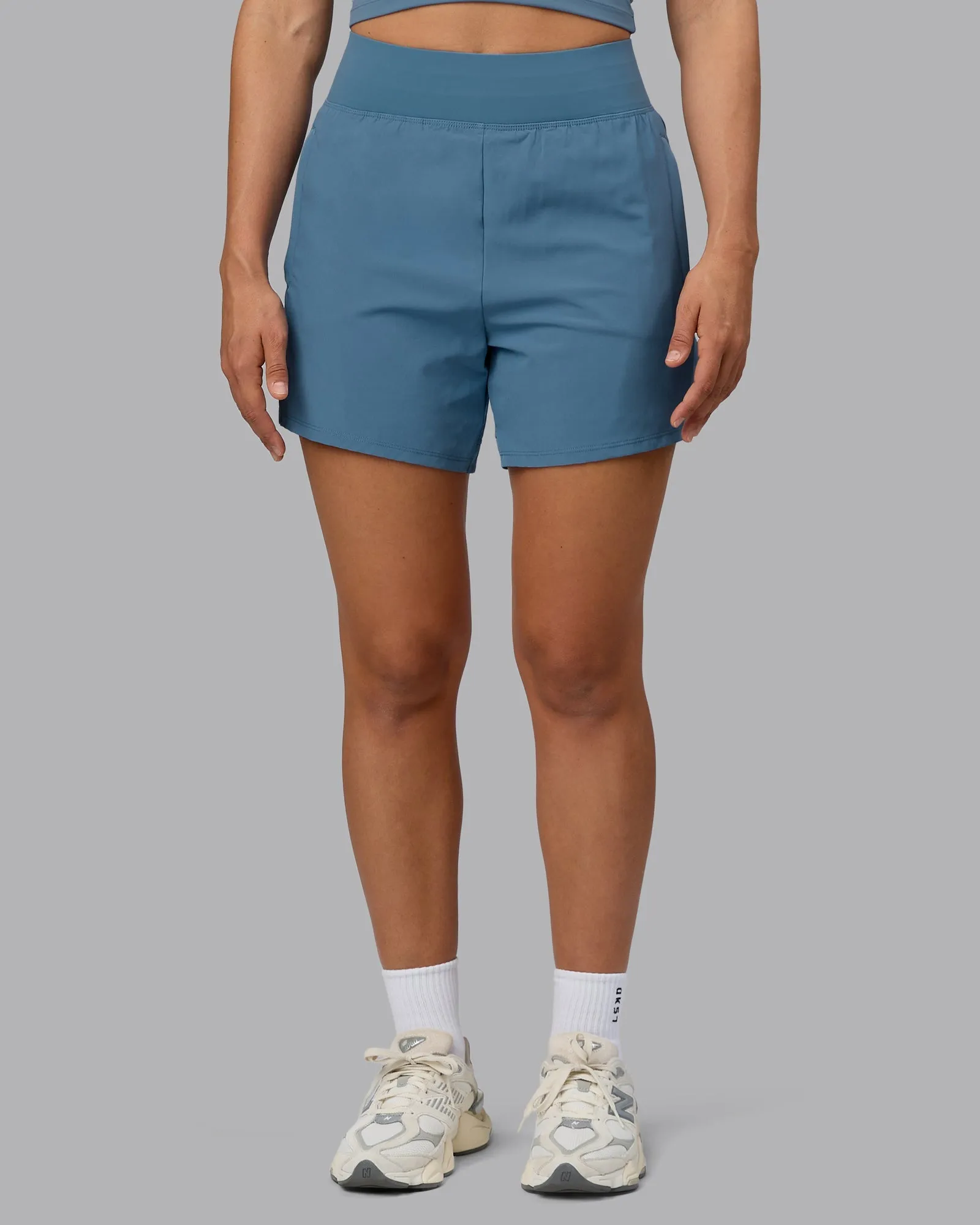 fall shorts Challenger 5" Lined Performance Short  - Elemental Blue