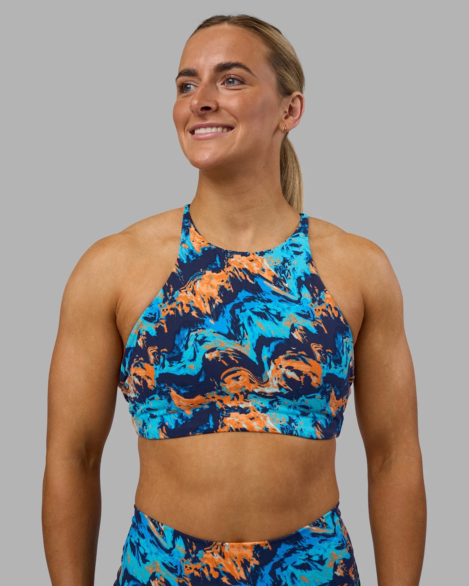 AMRAP High Neck Sports Bra - React Print slim fit
