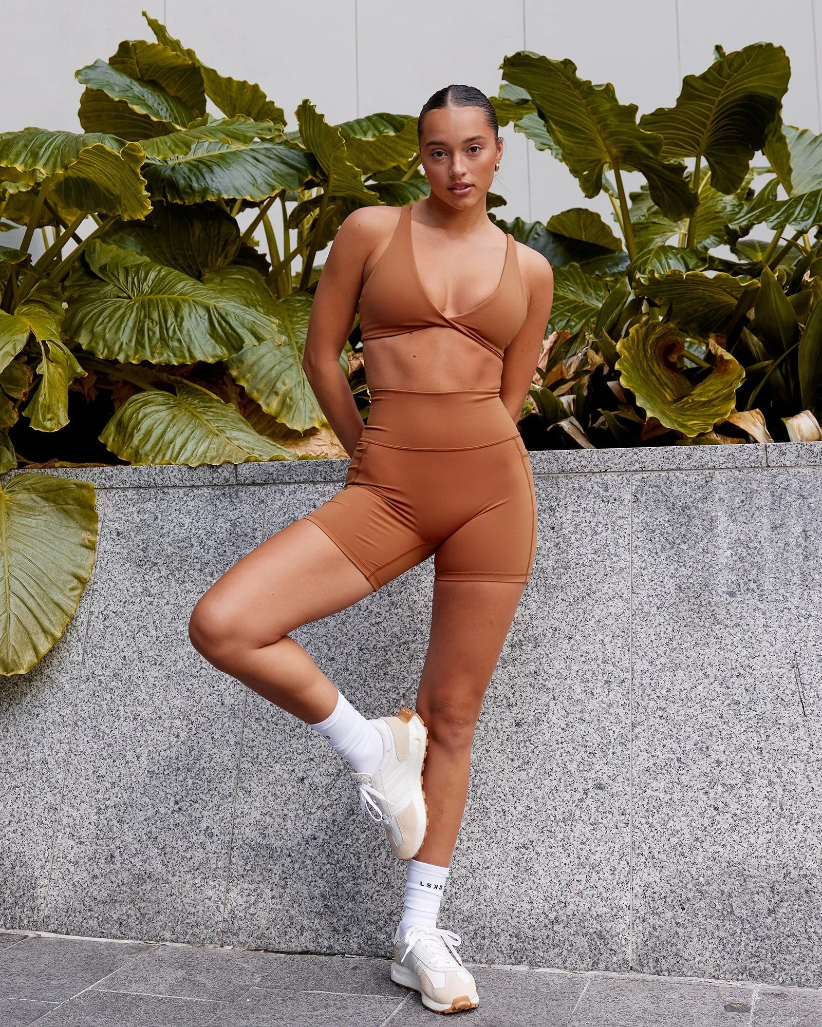 Fusion Ultra High-Rise 6" Short Pockets - Hazel RecycledPolyester basketball clothing
