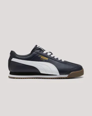 all - season shoes jogging in park Puma Roma