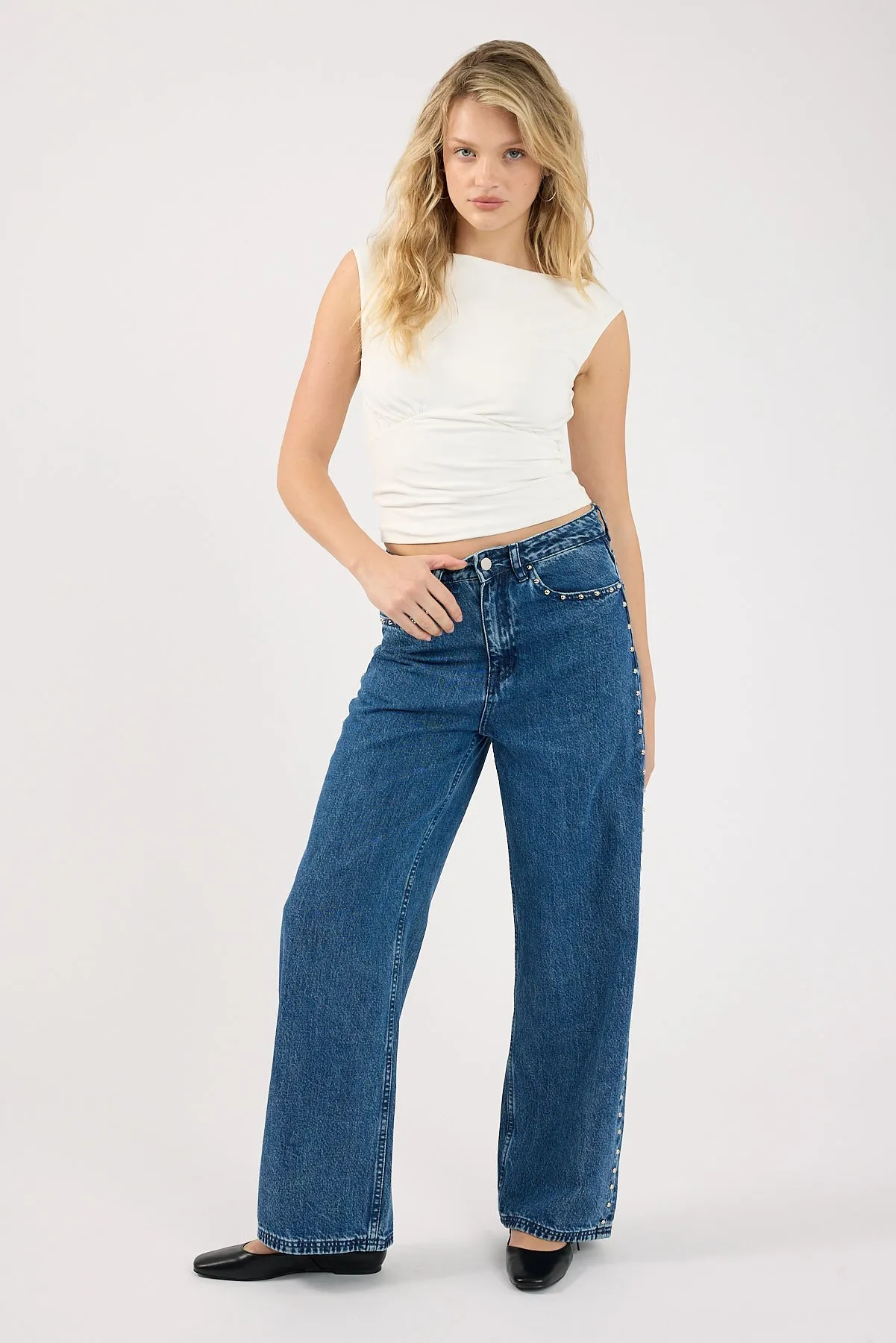 Perfect Stranger Mid Rise Studded Jean Mid Blue Denim Morning Ready Spring Mood Party Look Classic