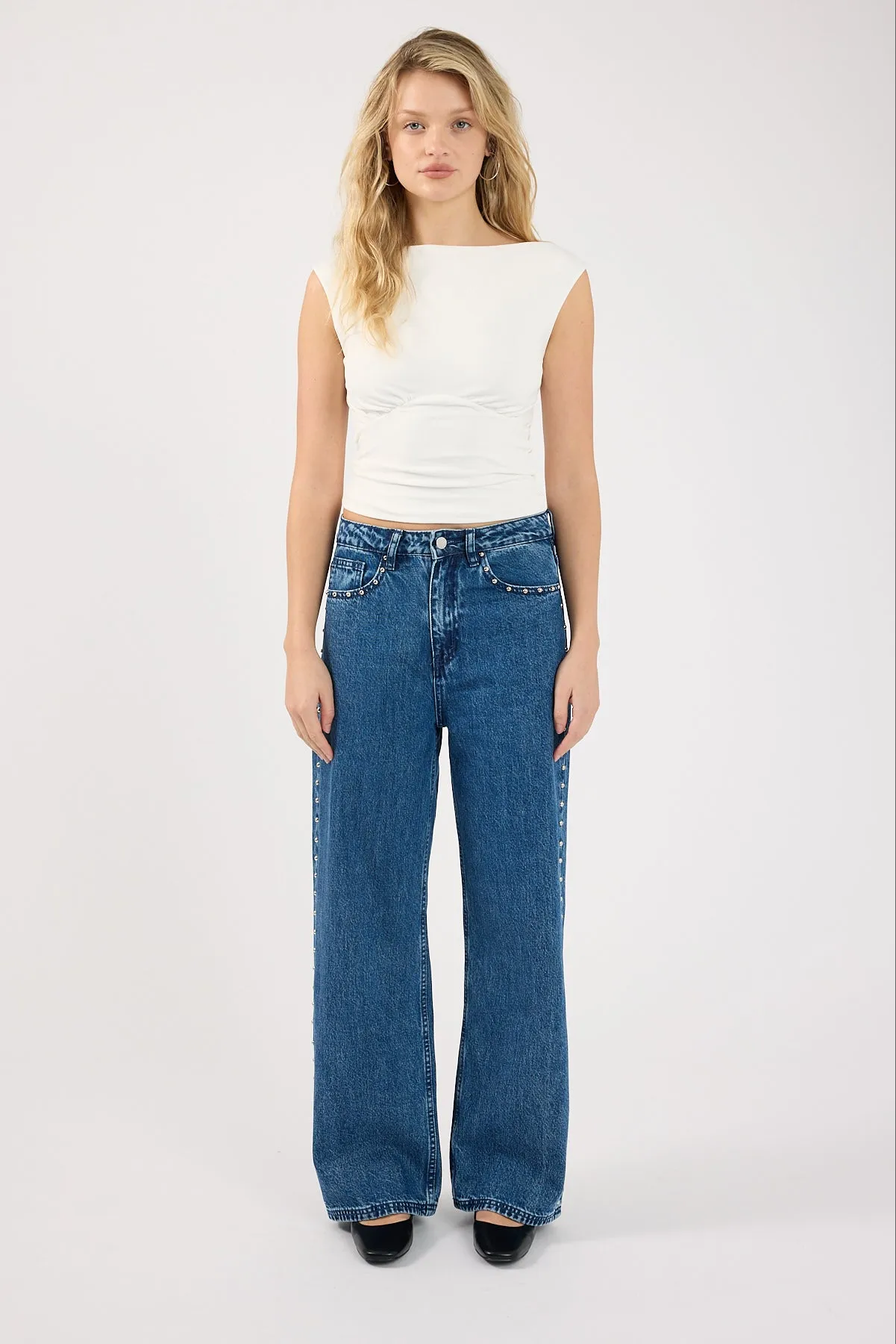 Streetwear Fan Night Out Perfect Stranger Mid Rise Studded Jean Mid Blue Denim