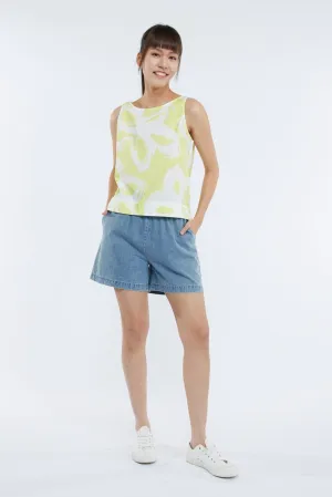 Light Outfit Denim Smocked Waist Shorts - Denim [AT]