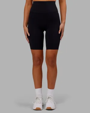 Outdoor Apparel Elixir Ultra High-Rise 9" Short Pockets - Black