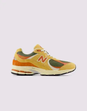 New Balance 2002R running in spring Dual Density Midsole