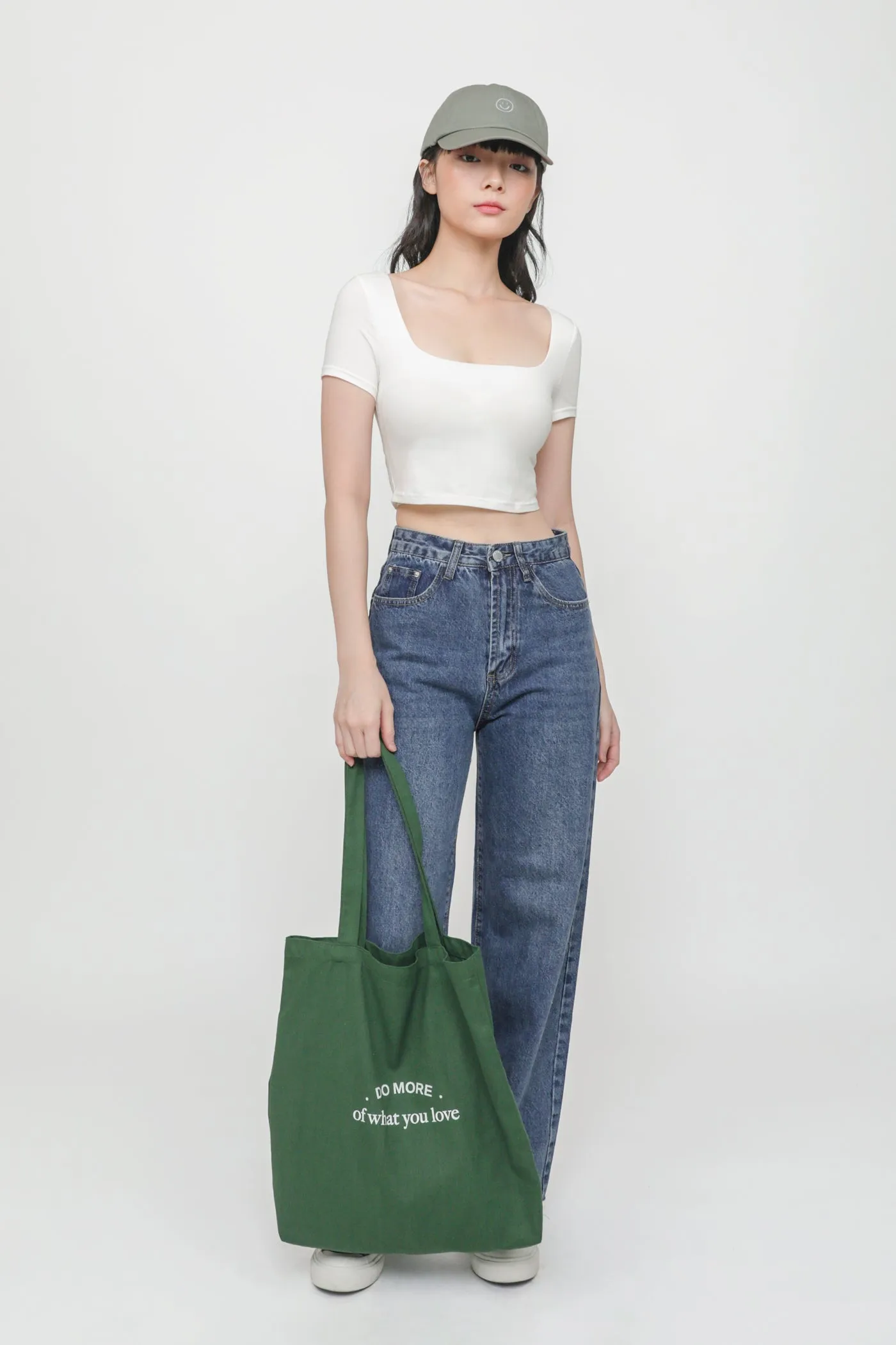 Regular Louise Frayed Hem Denim Jeans Version 1 Classic Wear Street Fashion