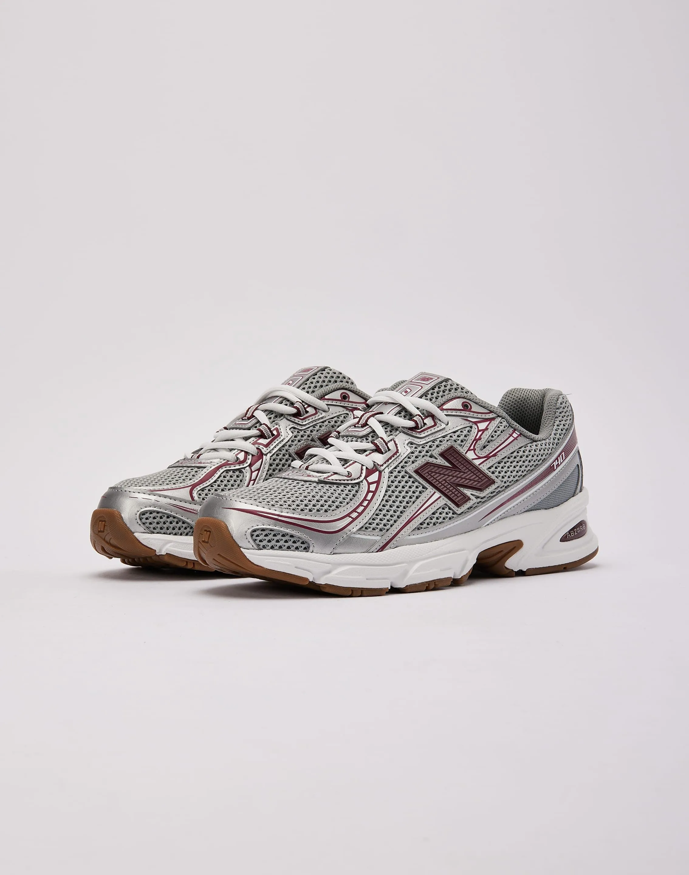 New Balance 740 5K shoes