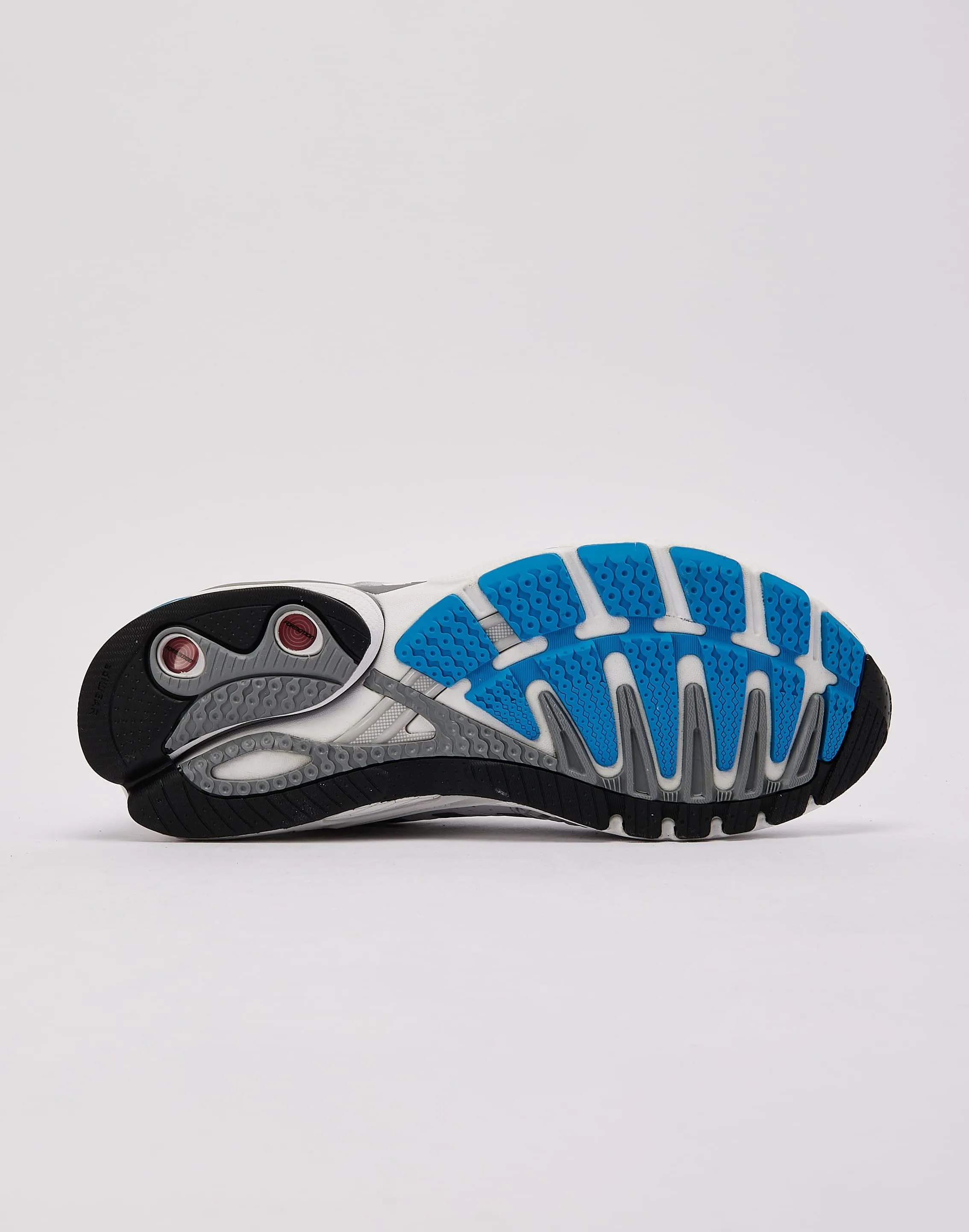Cross Vector Flex Grooves Adidas Adistar Control 5