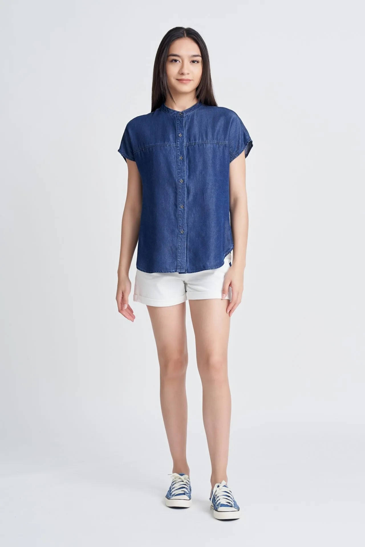 Minimalist Traveler Gear Bold Look Denim Cap Sleeve Blouse
