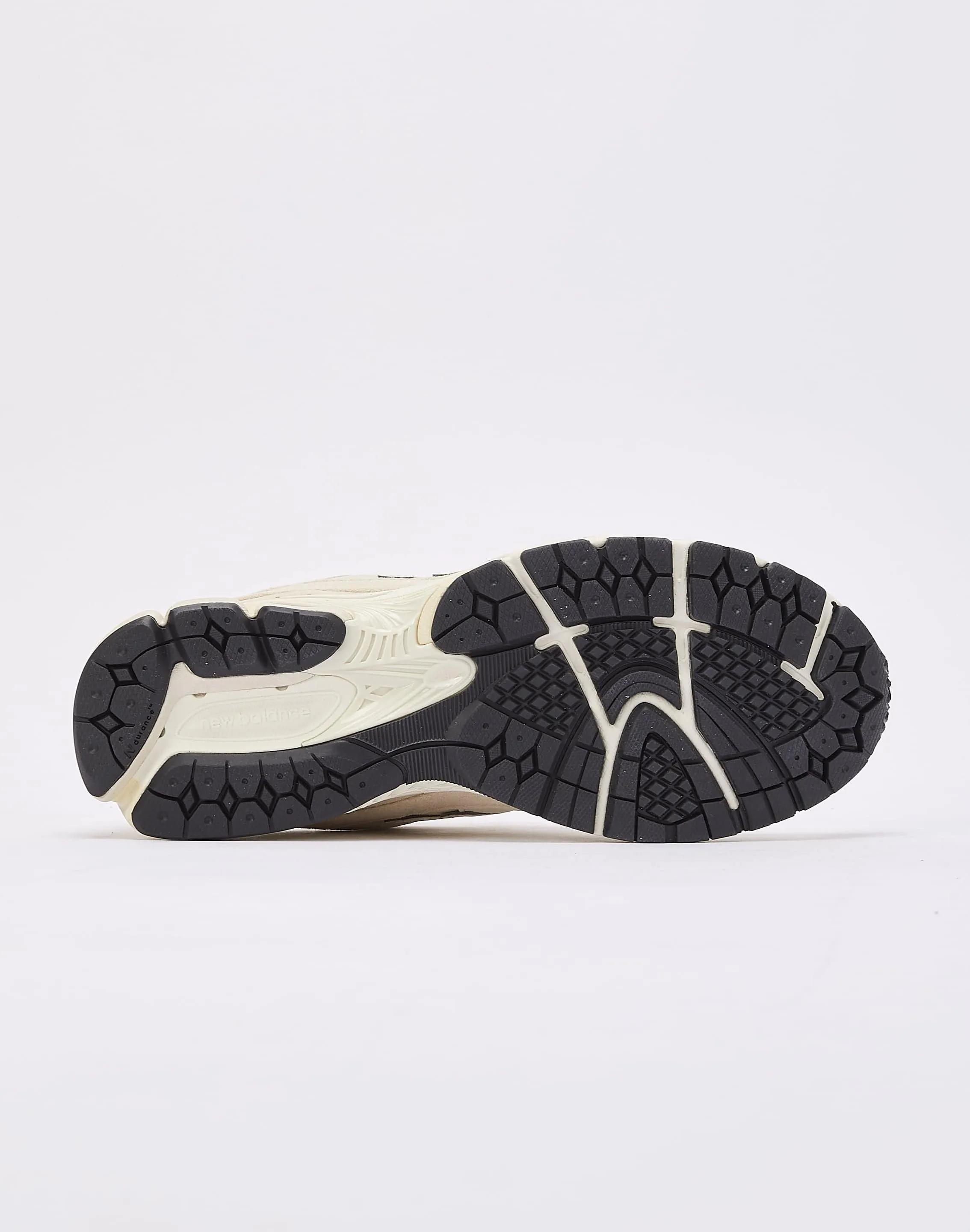 New Balance 2002R Ankle support sleeve