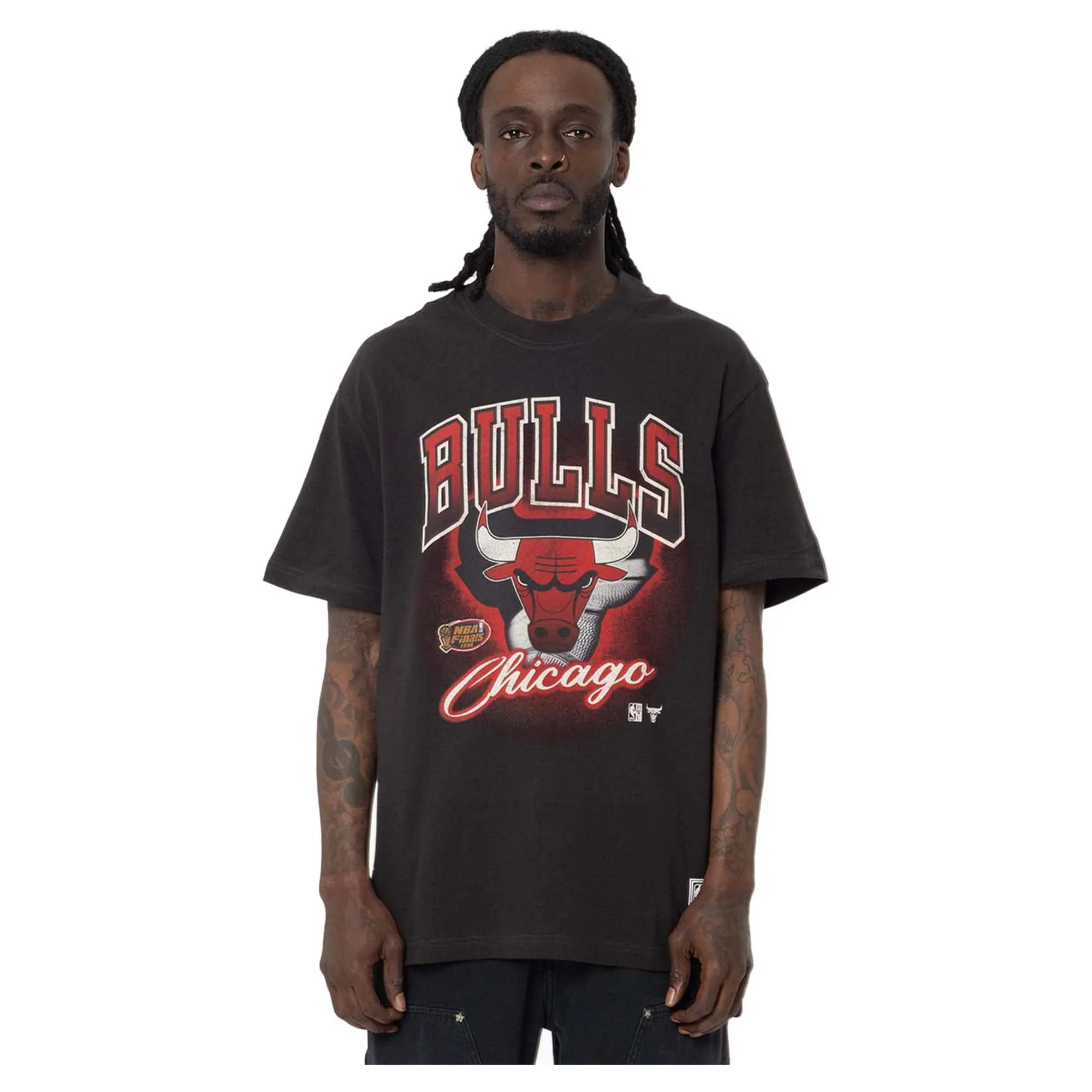 Travel Outfit Vintage Style Men's NBA Chicago Bulls Frame Tee
