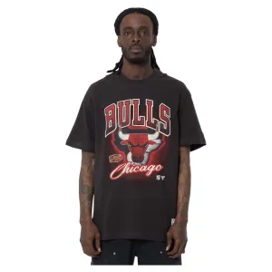 Timeless Fashion Ergonomic Cut Men's NBA Chicago Bulls Frame Tee