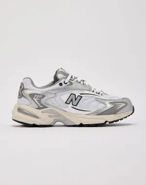 running in a ski lift area shoes running for a dream New Balance 725v1
