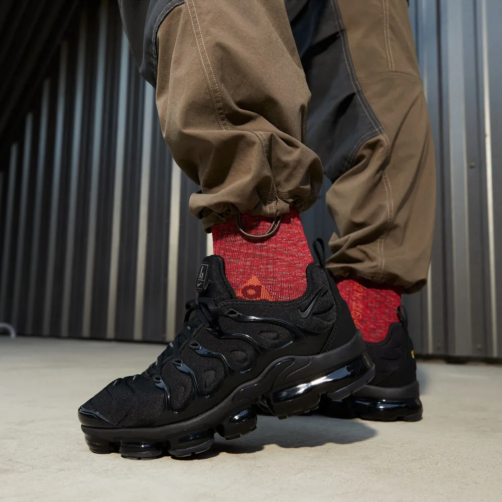 Air VaporMax Plus - Mens long - distance runner shoes running in a roundabout area shoes