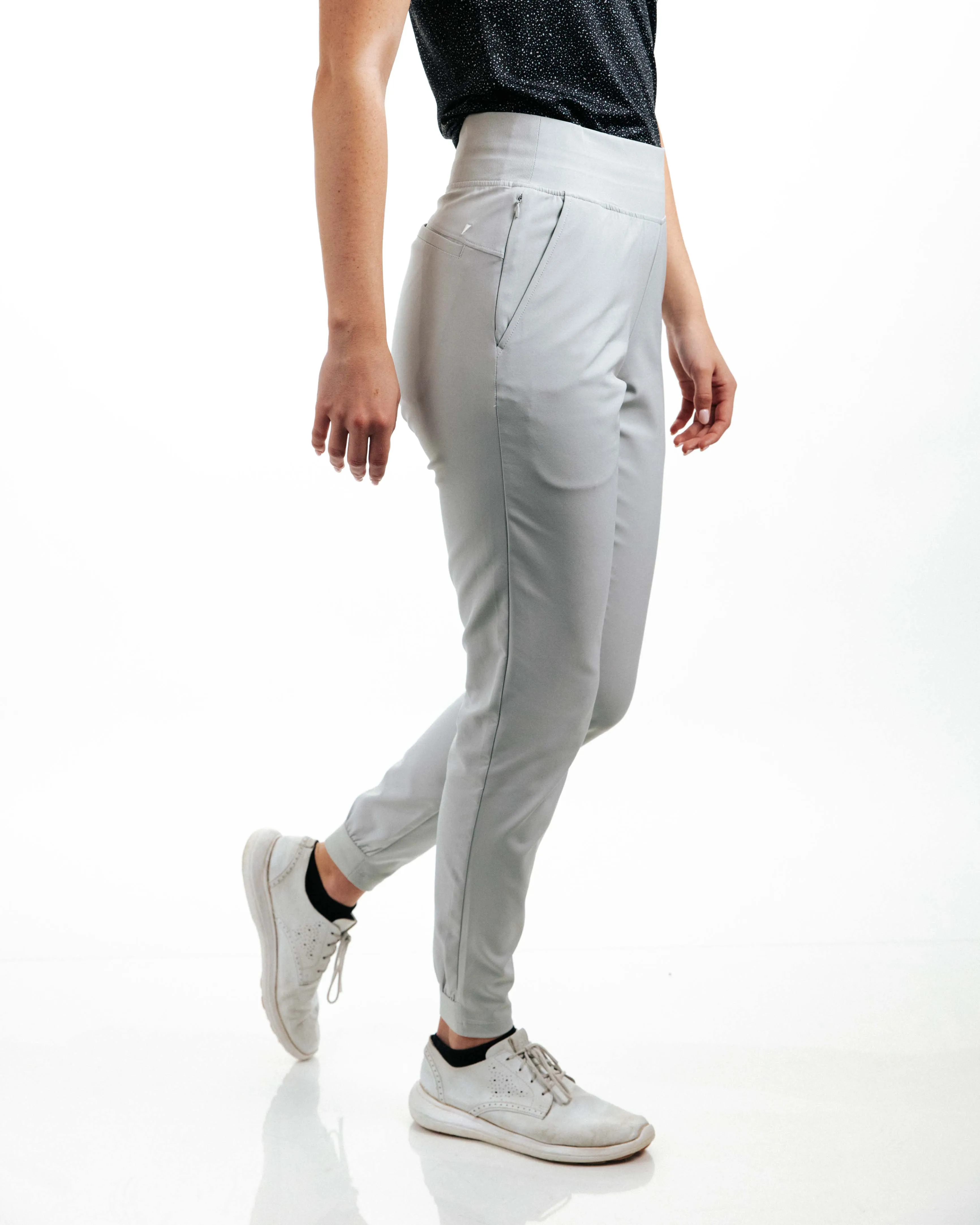 Women's Light Gray Jogger Lightweight Cushioning