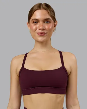 Plain fitness clothing Stretchy Closure Momentum Sports Bra - Cherry Lacquer